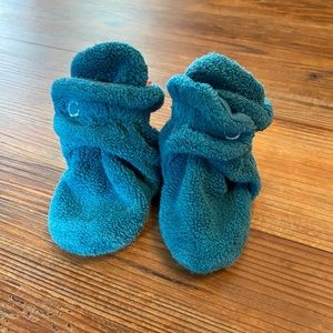 Zutano fleece baby booties - Size 6 months
